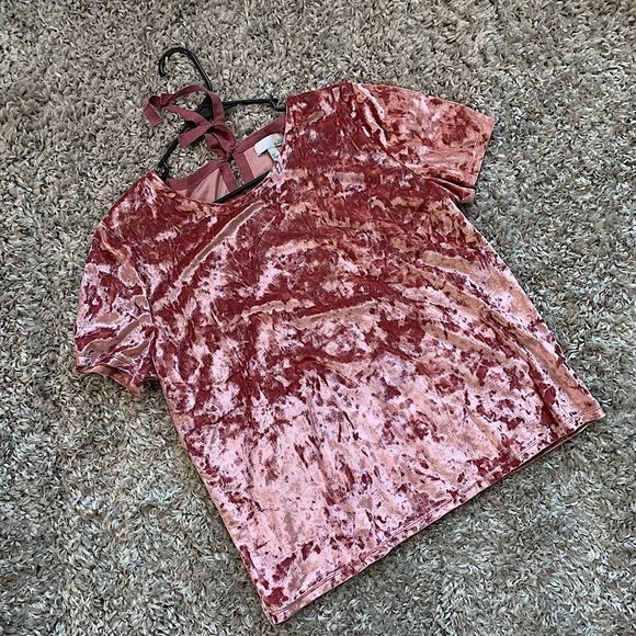 14th & Union Tops - 14th & UNION || Women’s L Soft Spandex Polyester Pink T Valentines Tie Back